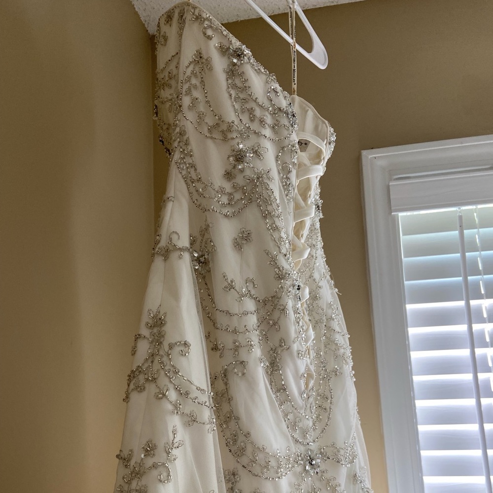 Sottero and Midgley Ivory Raquelle 72743 Wedding Dress w/Mermaid Silhouette - Picture 13 of 16